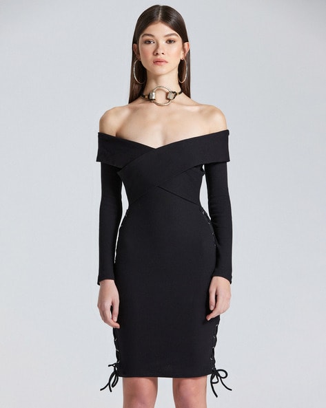 Black off the shoulder bodycon clearance dress