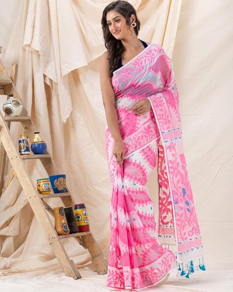 5.5 m (separate blouse piece) Festive Wear Ladies Handloom Soft Dhakai  Jamdani Saree at Rs 699 in Santipur