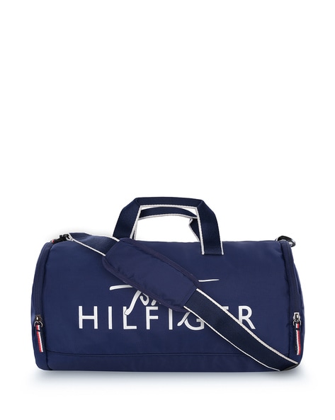 Tommy hilfiger best sale barrel bag