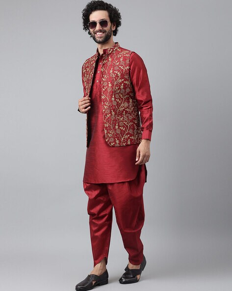 Red kurta deals with waistcoat