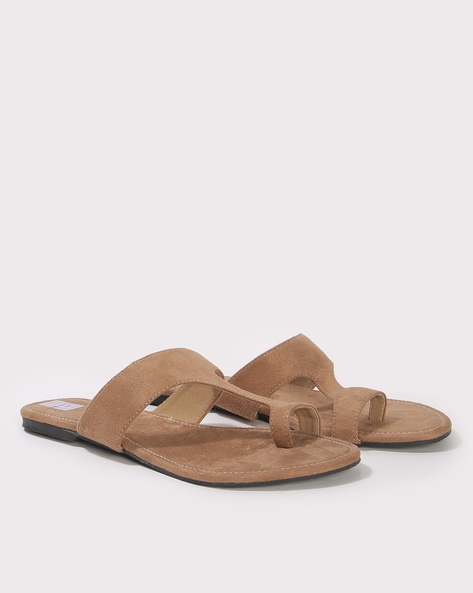 Ajio chappal store