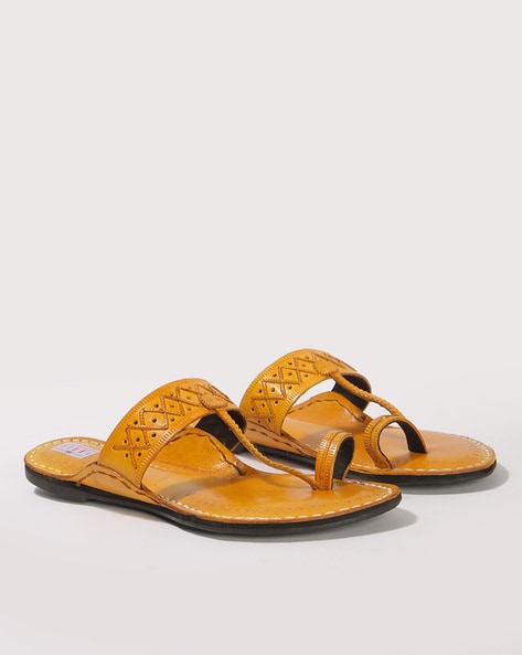 Leather kolhapuri sale chappal