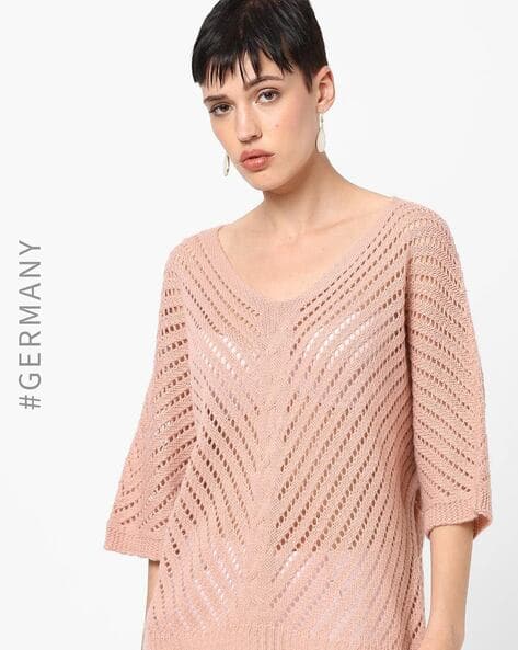 Schiffli Panelled V-neck Pullover with Batwing Sleeves