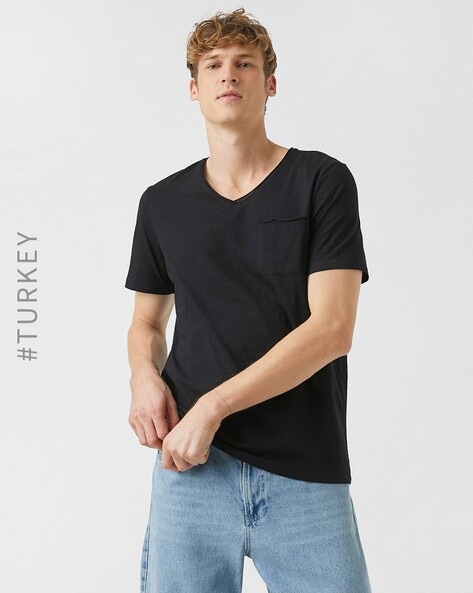 Black v neck hotsell t shirt with pocket