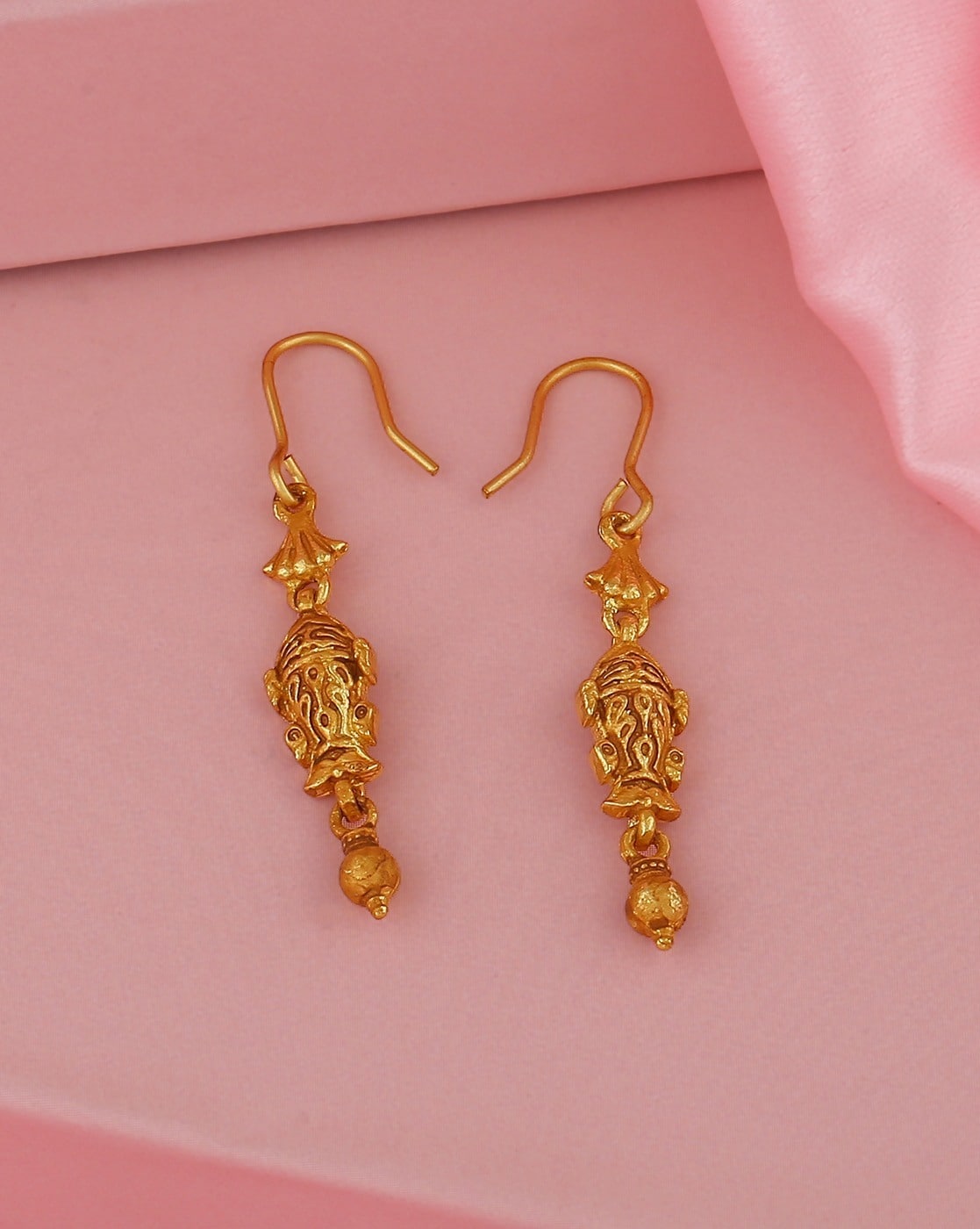 Estele 24Kt Gold Plated Dynamic Fish Hook Earrings for Women, One Size :  : Fashion