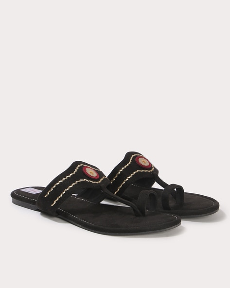 Gold gucci thong discount sandals