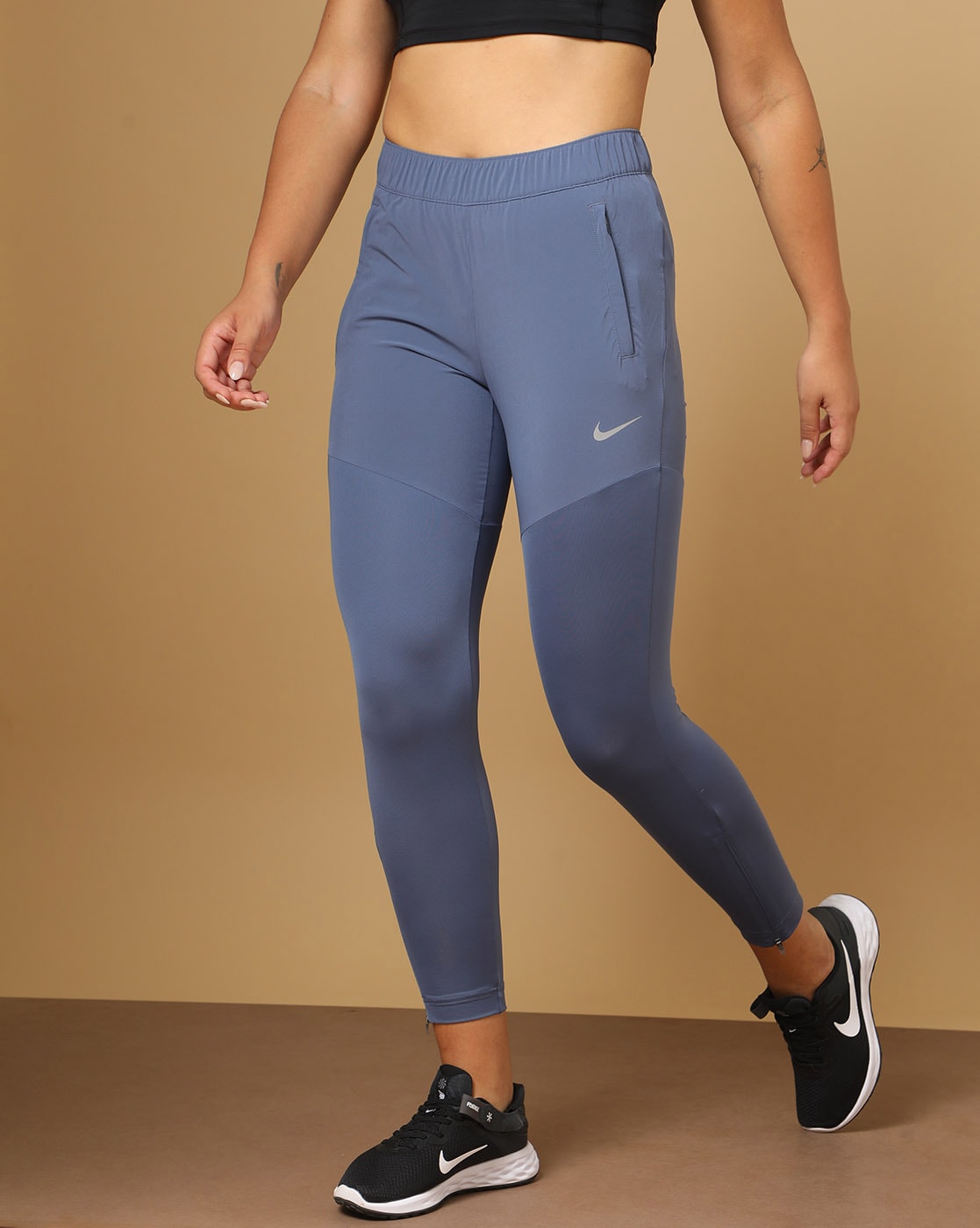 Women's Nike Sportswear Club Fleece Mid-Rise Jogger Pants | JD Sports