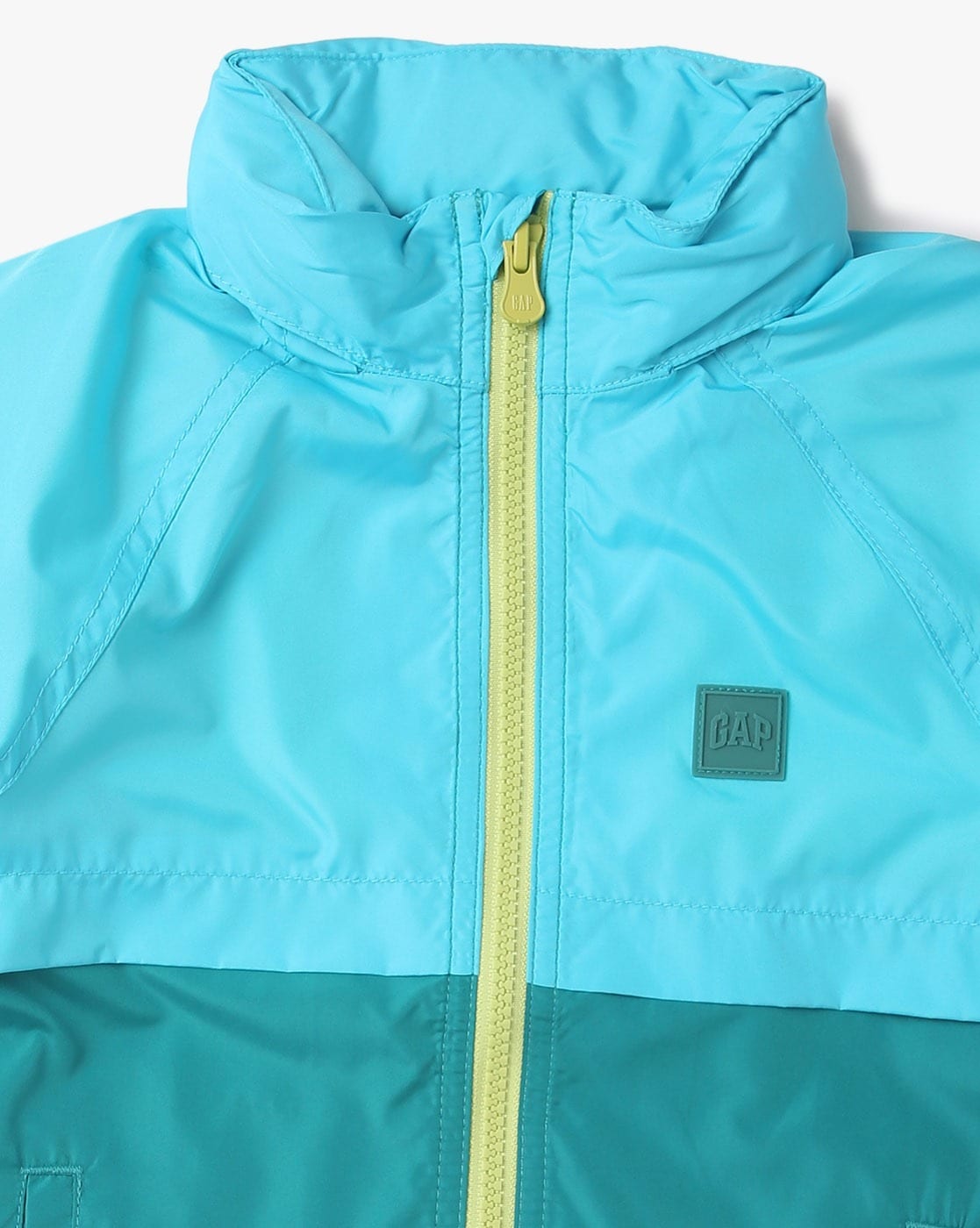 Gap women's deals rain jackets