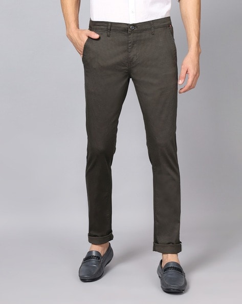 Buy Hiltl Men Beige Plain Flat-Front Trousers for Men Online | The  Collective