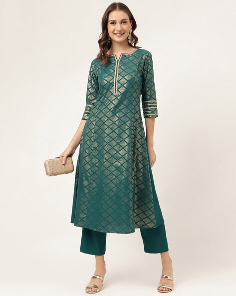 Cotton straight kurti with pant and dupatta | Indian women, Kurtis with  pants, Designer kurti patterns