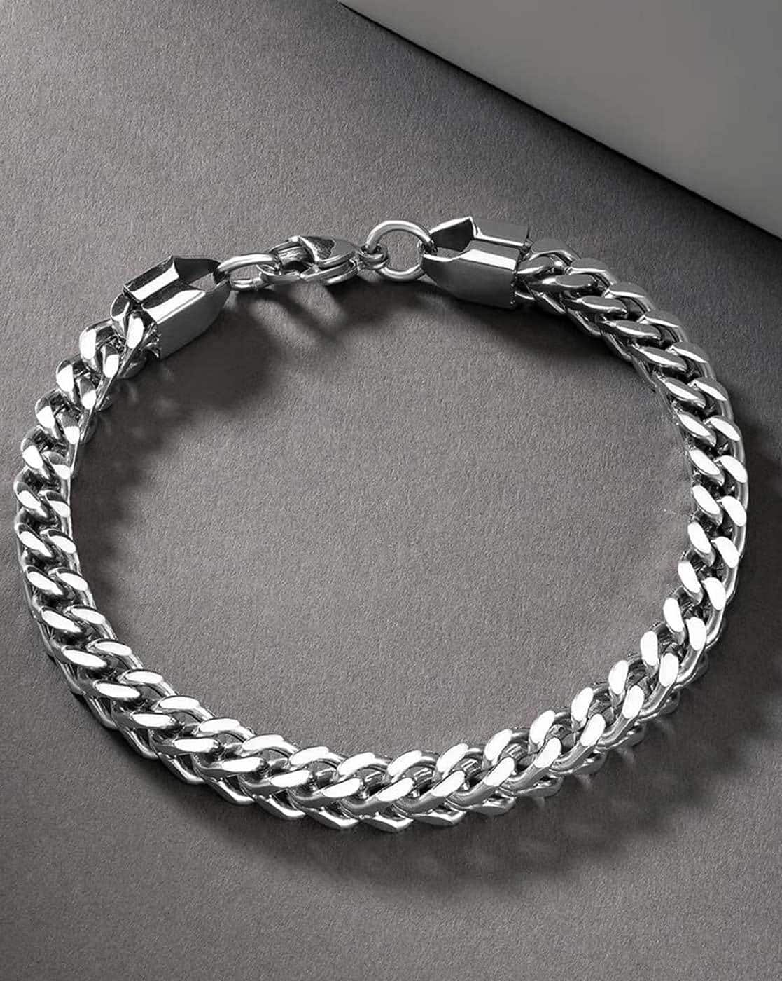 ニックウォーカー Love Bats Silver 41/50 Buy Silver-Toned Bracelets & Kadas for Men by Thrillz Online