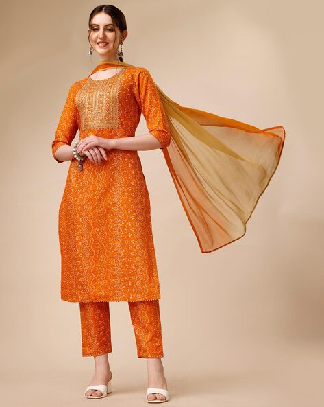 Buy Kaanchie Nanggia Orange Silk Kurta Pant Set for Women Online @ Tata  CLiQ Luxury