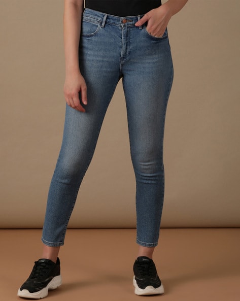 Wrangler Mid-Washed Skinny Fit Jeans