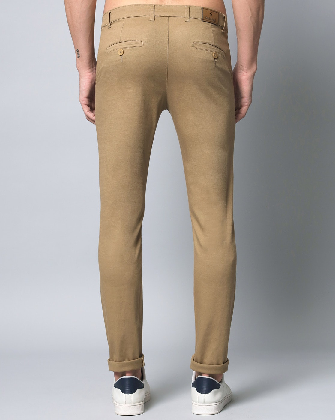 Buy Men Khaki Classic Fit Solid Pleated Formal Trousers Online - 728179 |  Louis Philippe