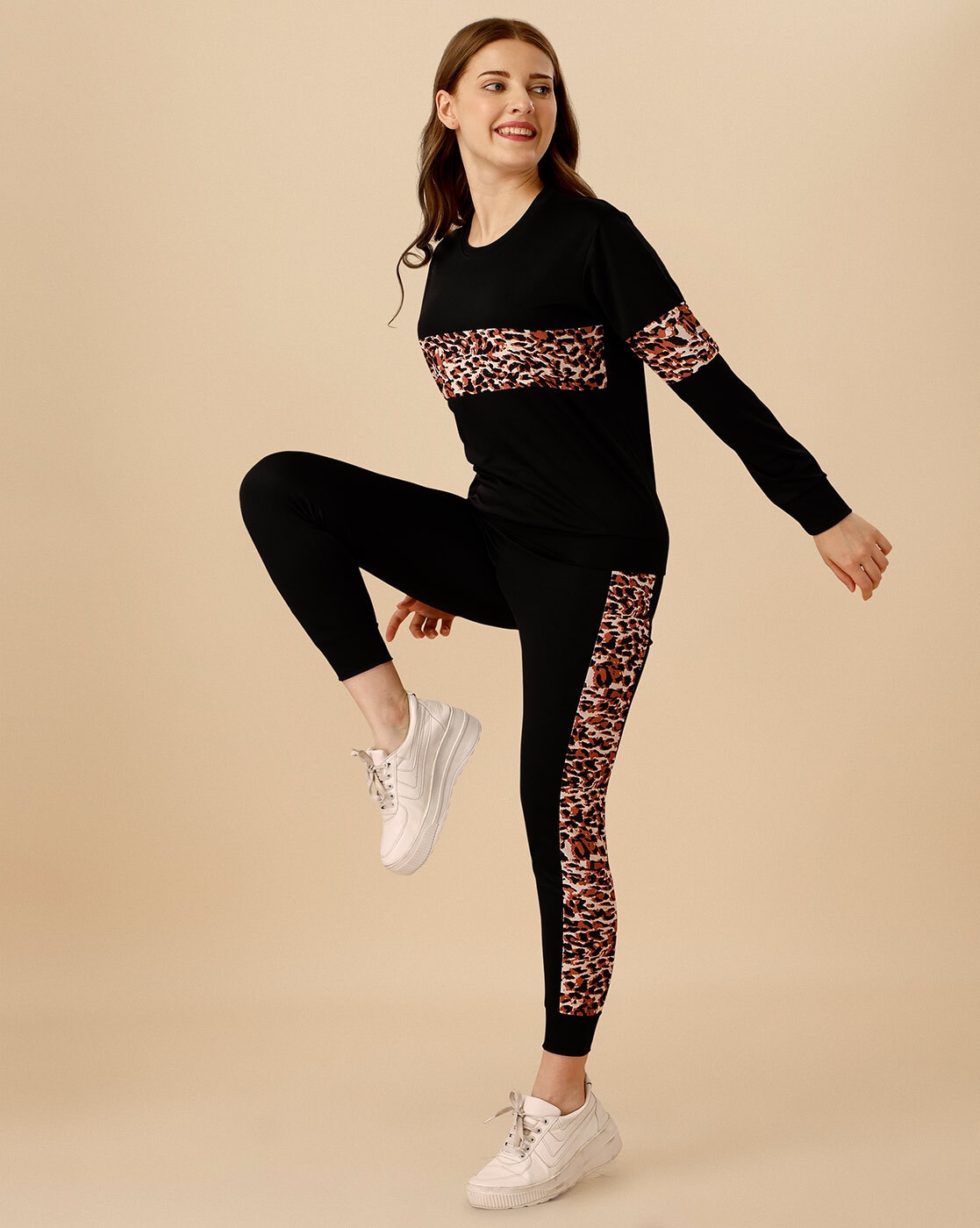 JOCKEY Women Sports Leggings (Black Printed, S) in Bangalore at best price  by Page Industries Pvt Ltd - Justdial