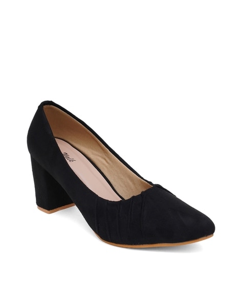 Velvet block best sale heel shoes