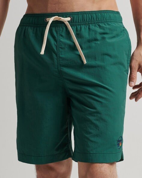 Pretty green city 2025 shorts