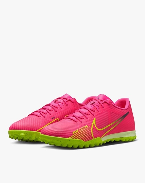 Nike football trainer shoes online