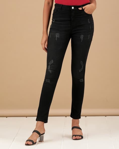 Distressed Slim Fit Jeans