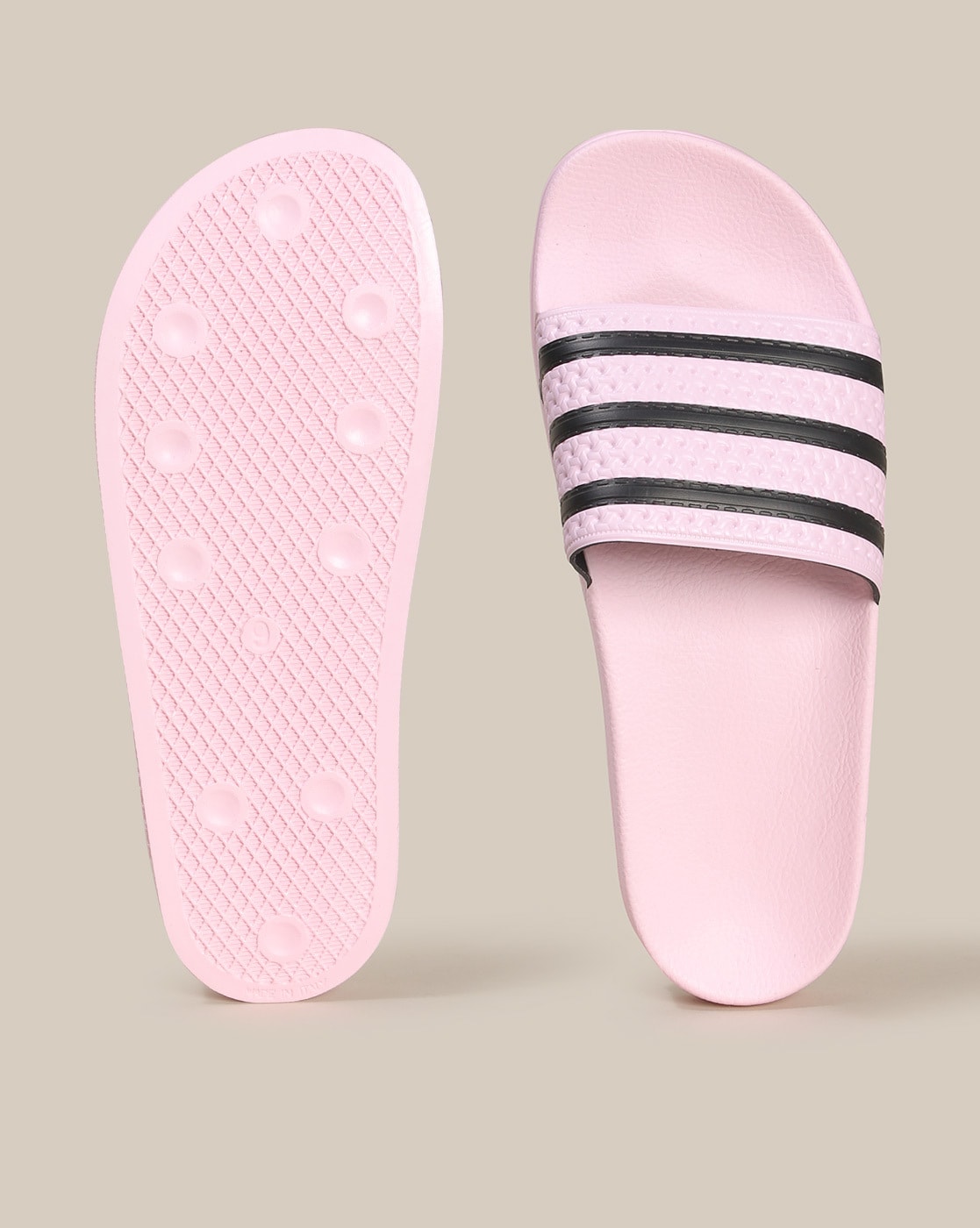 Black and discount pink adidas slides