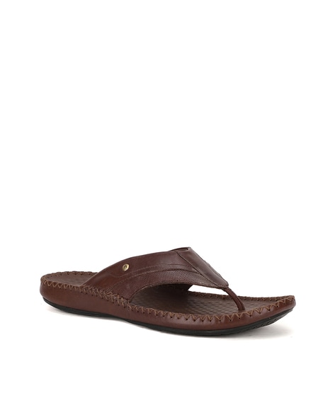 Hush puppies best sale leather chappal