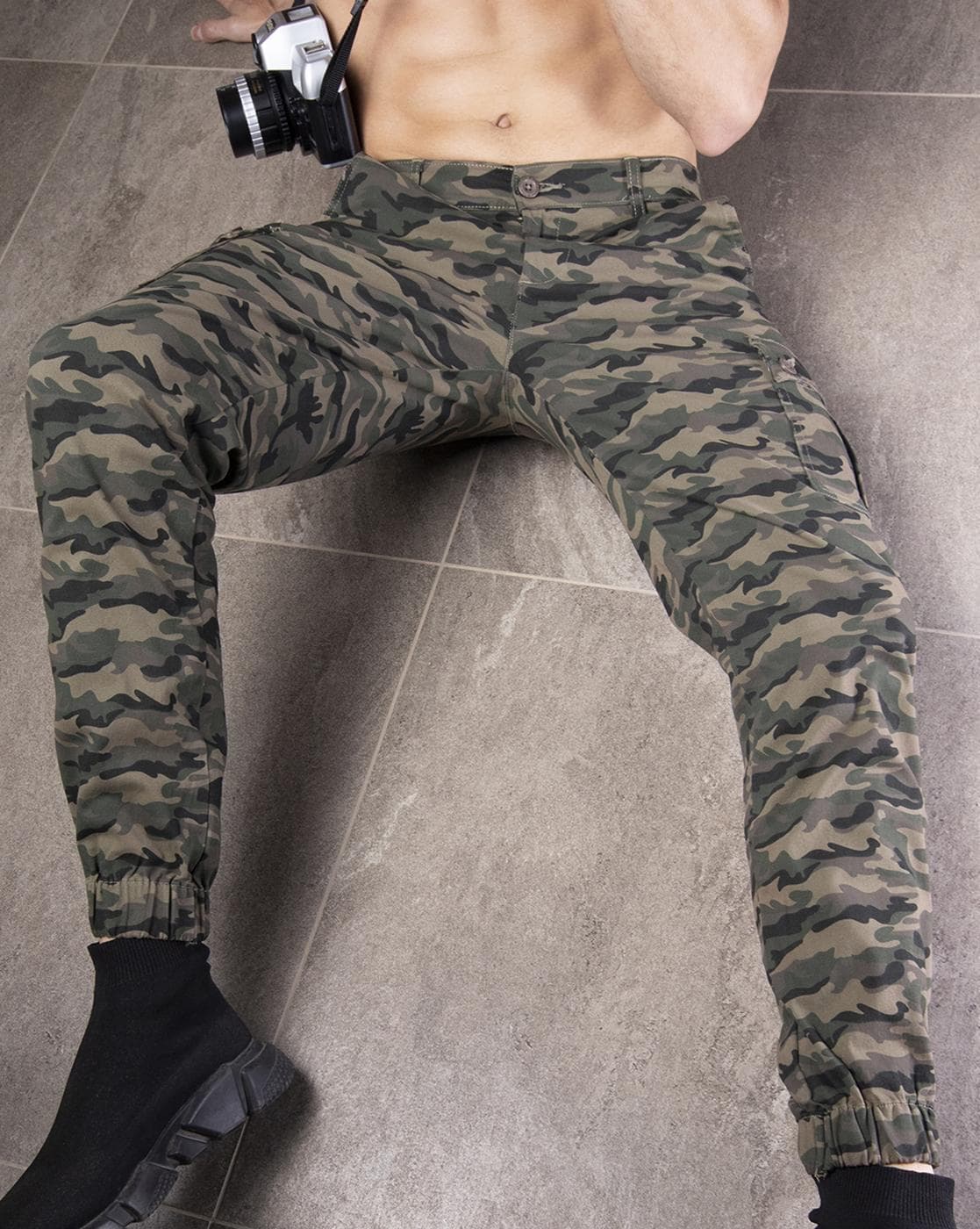 Buy Military Green Camo Cargo Pants For Men Online In India