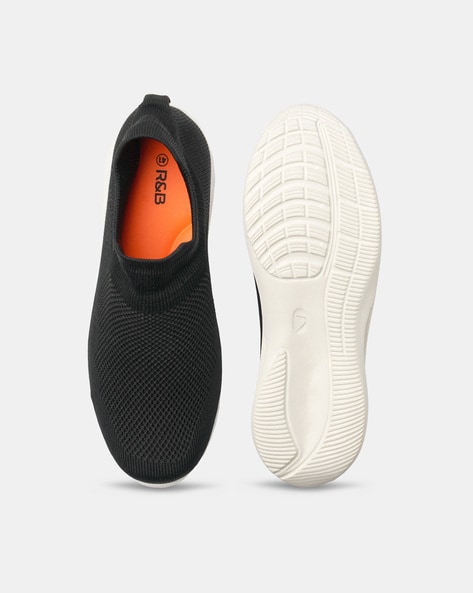 Textured Slip On Sports Shoes