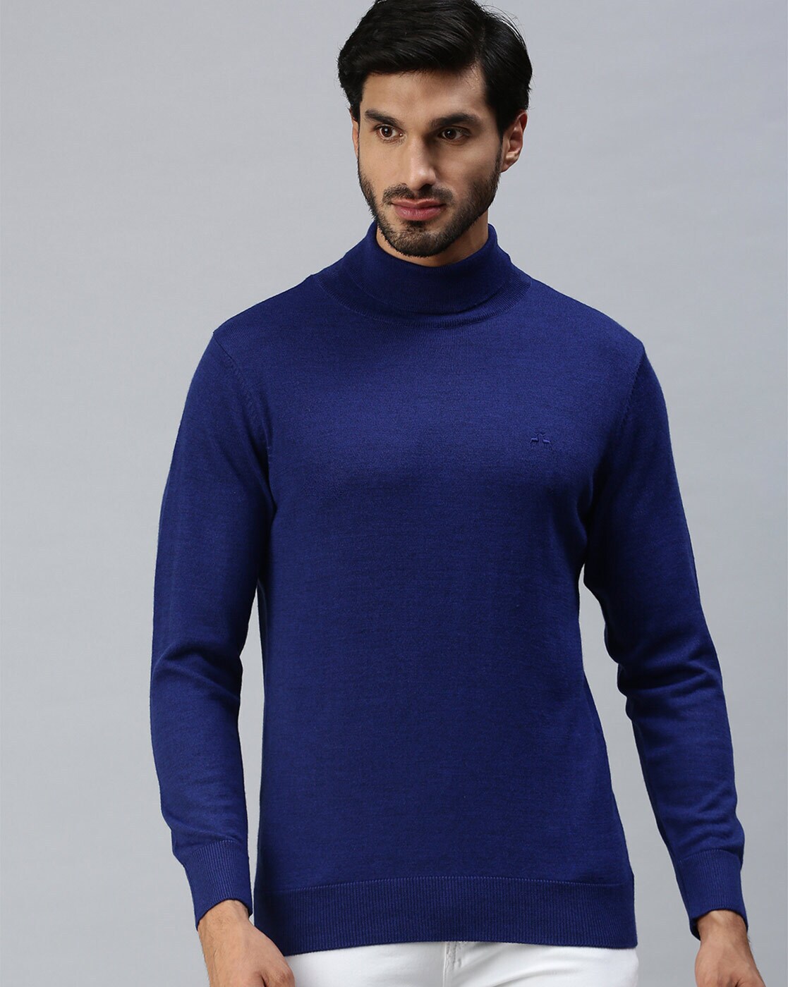 Royal blue turtleneck hot sale sweater mens