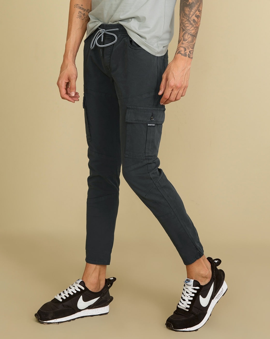 Buy Green Trousers & Pants for Men by Columbia Online | Ajio.com