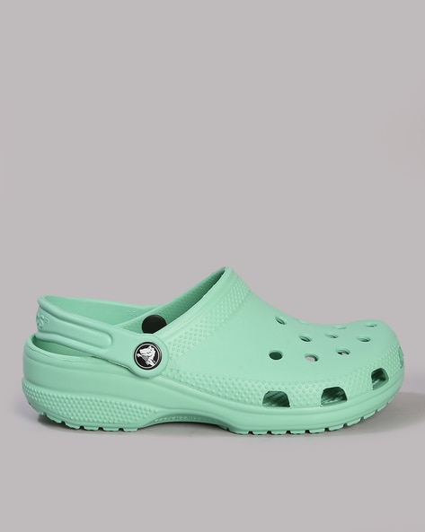 Crocs women's clearance shoes