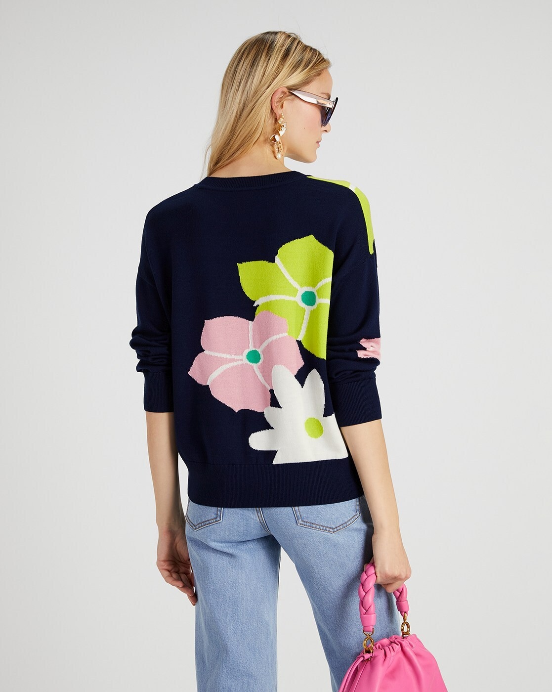 Custom Birth Month Sweatshirt Birth Flower Sweater - Personalized Flower  Birthday Gifts | CubeBik