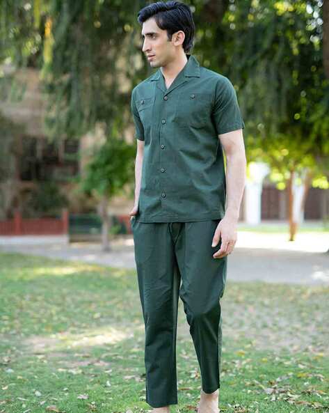 This Summer to Fall Transitional Outfit for Men Is Great for Any Occassion  - Madison to Melrose