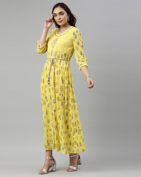 Neerus shop online dresses