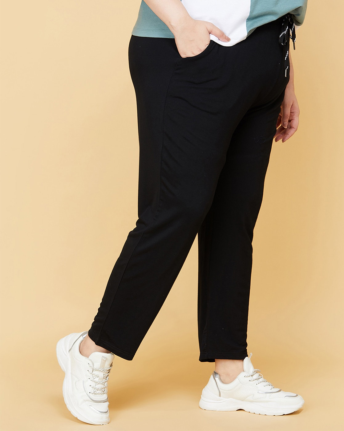 Buy online Plus Size Solid Track Pant from bottom wear for Women by Melon   By Pluss for 679 at 60 off  2023 Limeroadcom