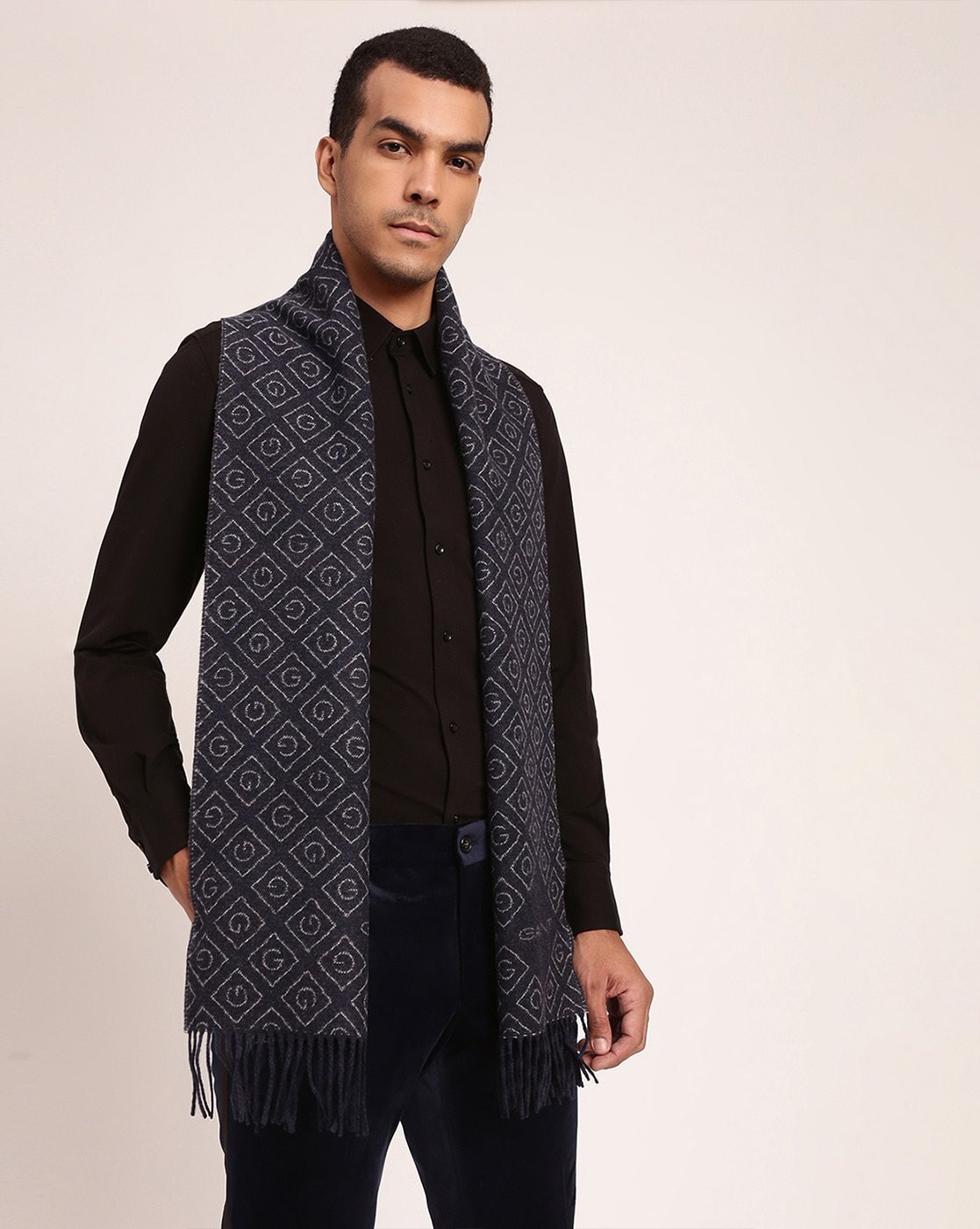 Louis Vuitton 100% Wool Scarves for Men for sale
