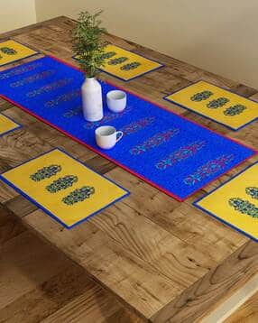 Set of 6 Floral Print Table Placemats & Runner-image-34
