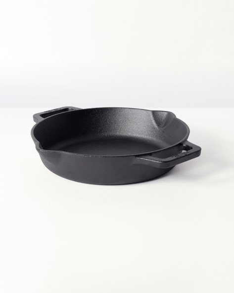 https://assets.ajio.com/medias/sys_master/root/20230525/WkkH/646eb071d55b7d0c63dfd916/meyer-black-pots-%26-pans-pre-seasoned-cast-iron-two-side-handle-skkillet-22-cm.jpg