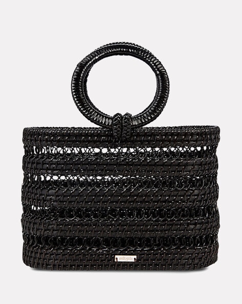 I know it'll probably have mixed opinions, but I personally absolutely love  the chanel coco cocoon bag. Has anyone here bought anything from the real  real before? Please tell me about your