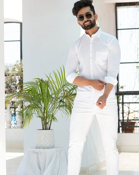 How To Style White Pants -5 Astounding Ways To Wear White Pants