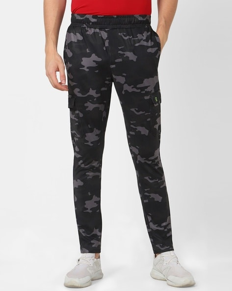 Nike camo cheap jogging pants