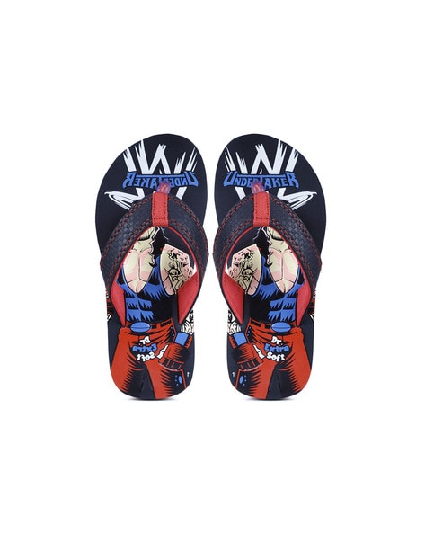 Graphic Print T Strap Slippers