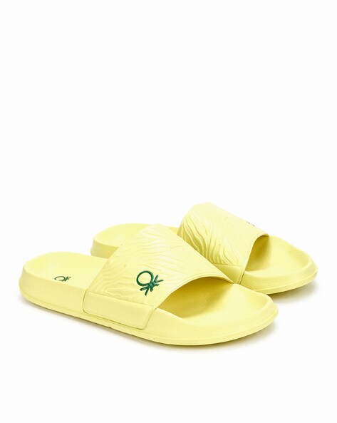 Yellow gucci flip flops hot sale