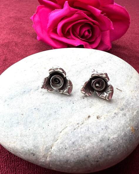 Silver Ribbon Stud Earrings