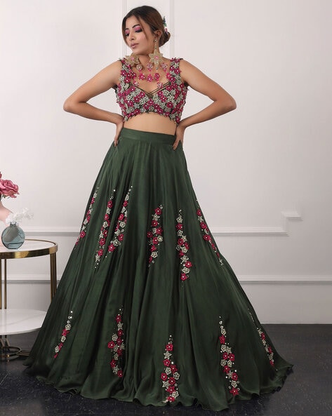 Buy Astonishing Mint Green Satin Thread Work Crop Top Lehenga Choli |  Lehenga-Saree