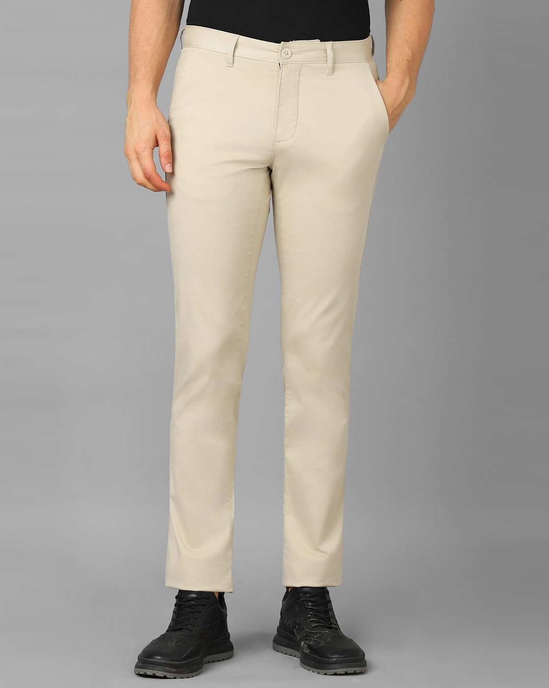 Louis Philippe Men Olive Trousers Buy Louis Philippe Men Olive Trousers  Online at Best Price in India  NykaaMan
