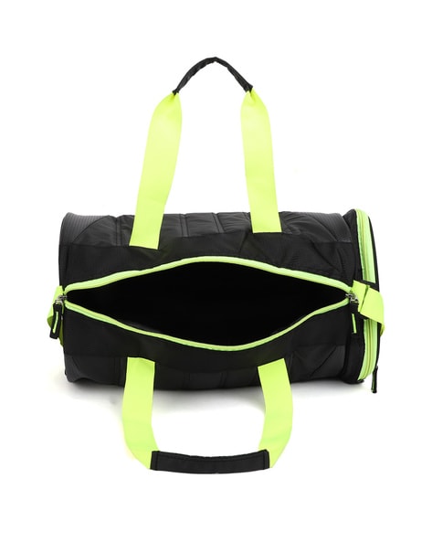 Buy Black Sports & Utility Bag for Men by Cantabil Online | Ajio.com