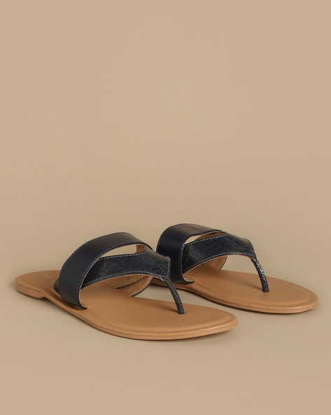 Amazon.com | Alfani Womens Hayyden Faux Suede Dressy Thong Sandals Navy 7.5  Medium (B,M) | Flats