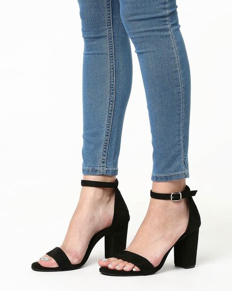 Zara Block Heel Ankle Strap Sandals in Black — UFO No More