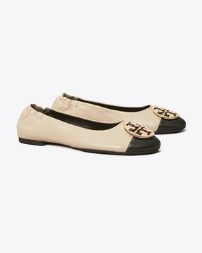 靴 TORY BURCH Chelsea Cap Toe Ballet Buy Tory Burch Claire Cap Toe Ballet Shoes | Beige Color Women
