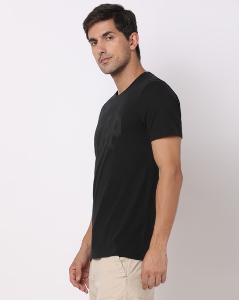 Buy Black Tshirts for Men by GAP Online | Ajio.com